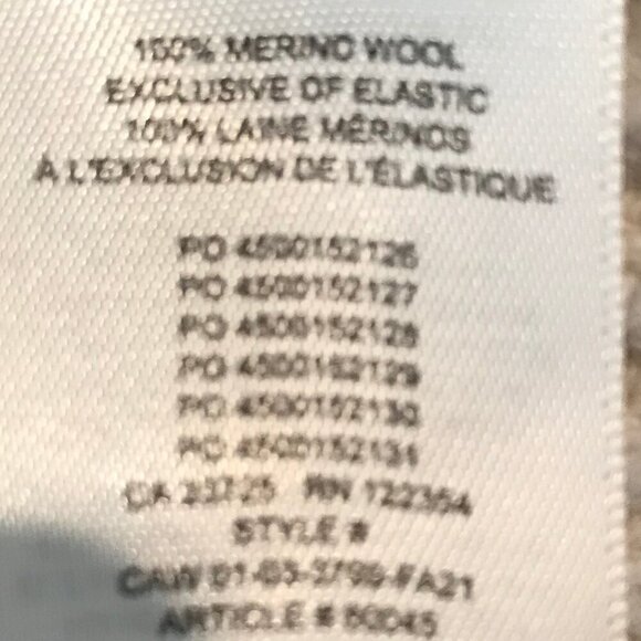 Aritzia Babaton Cream Roger V-neck Ribbed Sweater 100% Merino Wool Size L - Picture 8 of 8